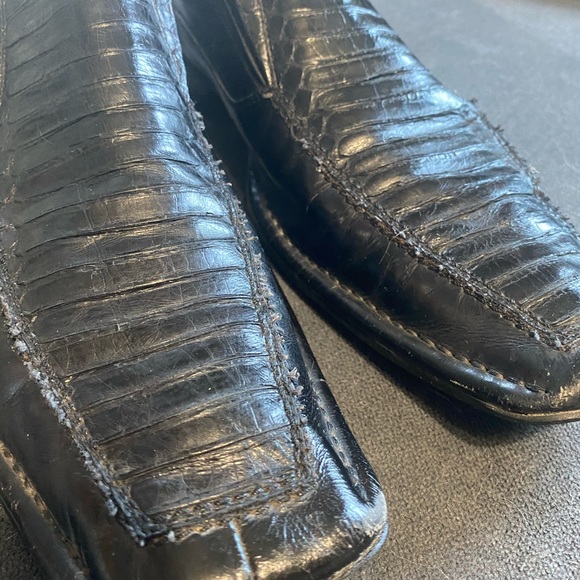 Men’s shoes. - Picture 3 of 4